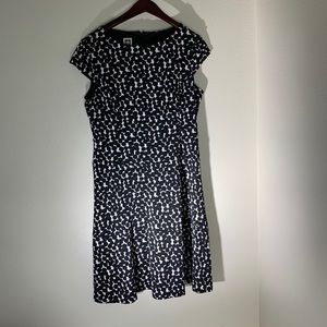 Anne Klein Dress Size 14